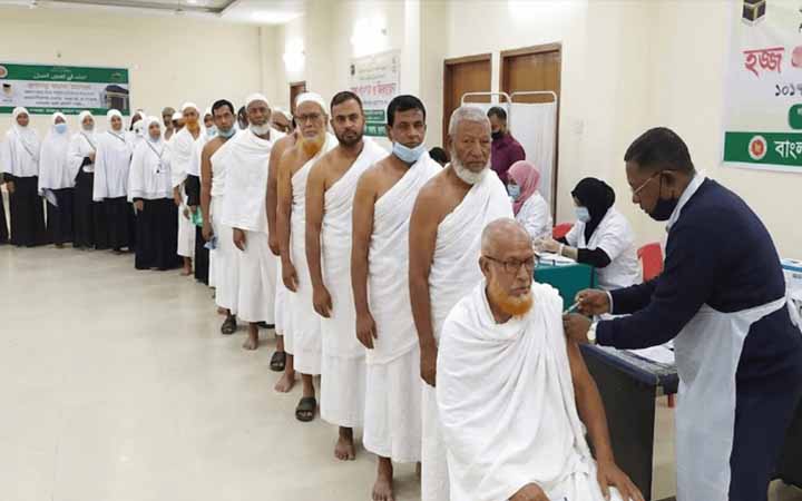 এ বছর হজে যাওয়ার আগে যেসব টিকা নিতে সৌদির জরুরী নির্দেশনা